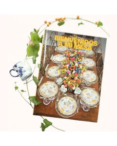 Libro de Cocina Bienvenidos a Mi Mesa - Iliana García de Paredes